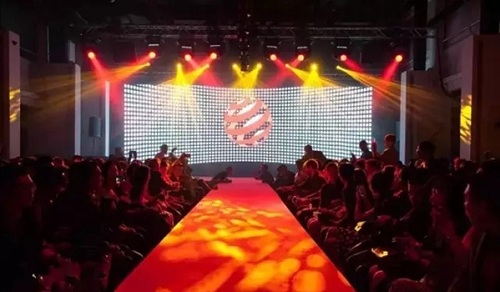 ZeVaﷲ2017 Red Dot ٵǇHOӋ_p!
